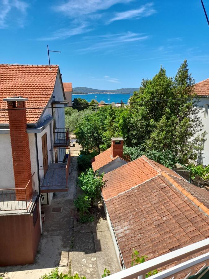 Apartment Gotovina بيوغْغاد نا موغو المظهر الخارجي الصورة