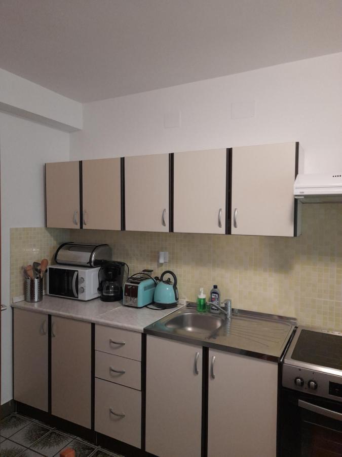 Apartment Gotovina بيوغْغاد نا موغو المظهر الخارجي الصورة